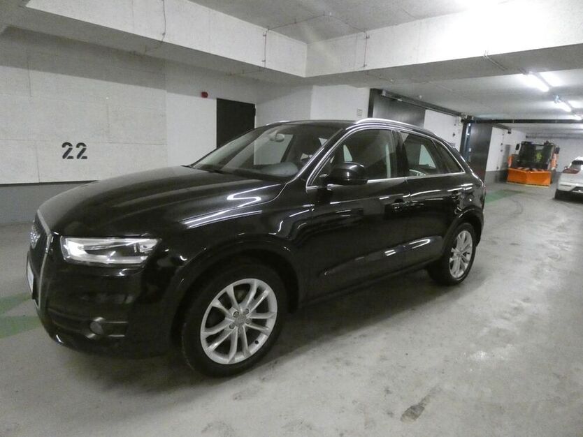 Q3