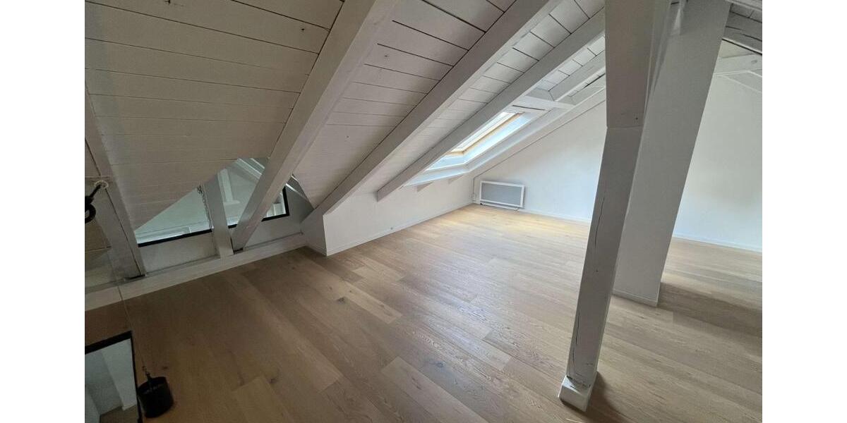 4-Zimmer-Maisonette-Wohnung mit Balkon und Garten in Baldham 4 zimmer