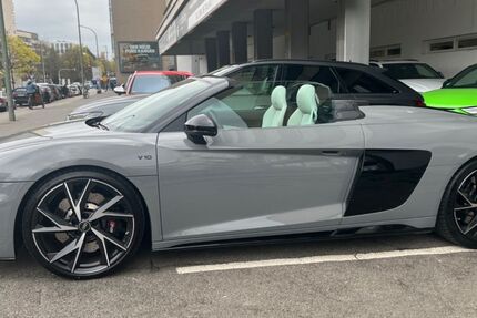 Audi R8 18.000 km 146.000 &euro; München 81541