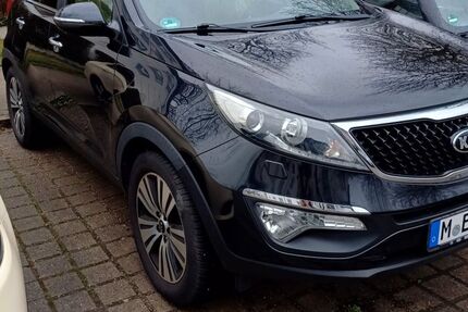 Kia Sportage 62.050 km 12.899 &euro; München 81673