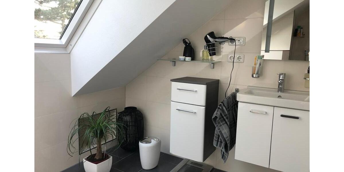 Dachgeschoßwohnung München Am Hart - 1 Zimmer, 21 m&sup2;, 500&euro; | Angebot:27592097