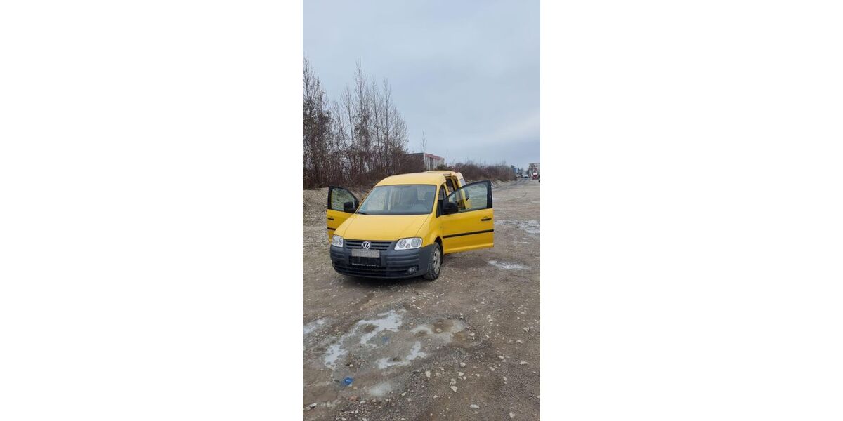 VW Caddy 160.000 km 2.449 &euro; München 80687