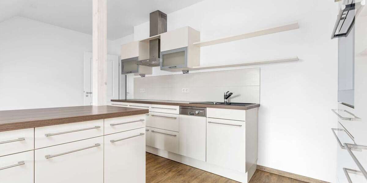 Hell, geräumig & bestens gepflegt | Schwellenfreier Zugang mit Lift | Pkw-Stellplatz uvm. 2 zimmer