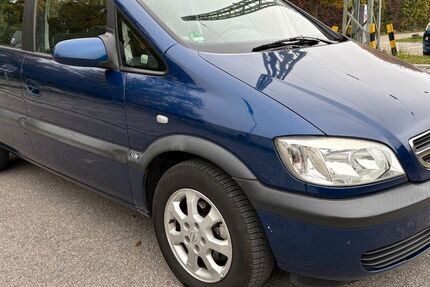 Opel Zafira 194.000 km 950 € München 81245