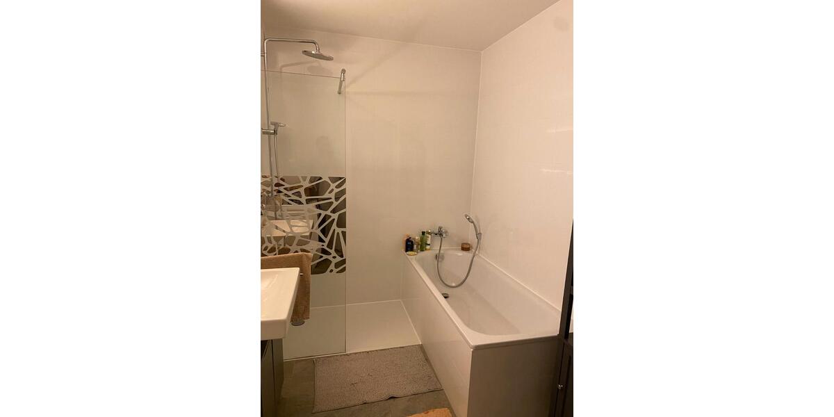 Erdgeschoßwohnung München Neuhausen-Nymphenburg - 2 Zimmer, 60 m&sup2;, 1.450&euro; | Angebot:26358667