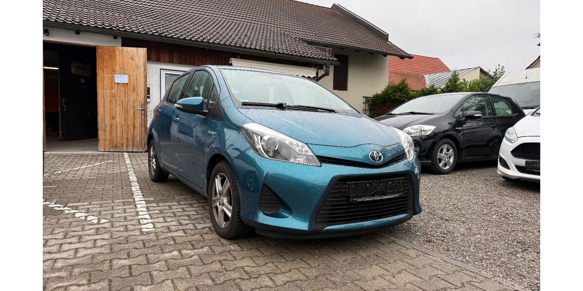 Toyota Yaris 76.340 km 9.200 &euro; München 80807
