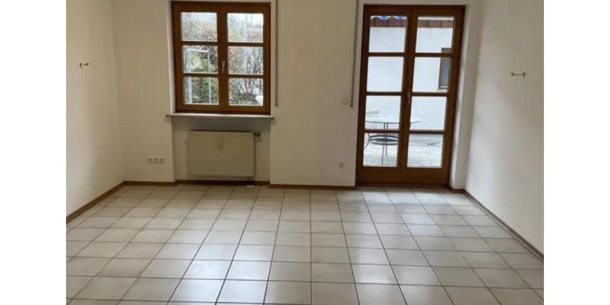 Erdgeschoßwohnung Wolfratshausen - 2 Zimmer, 82 m&sup2;, 1.450&euro; | Angebot:25537231