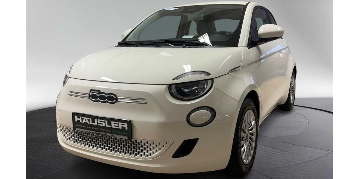 Fiat 500e 12.551 km 20.900 &euro; Stockdorf 82131