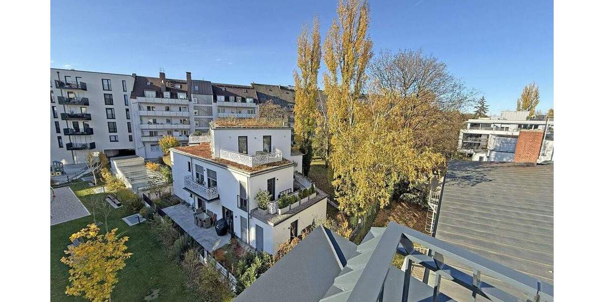 Helle 4-Zimmer-Wohnung mit 32 m² Dachterrasse, hochwertiger Ausstattung & Tiefgarage 4 zimmer