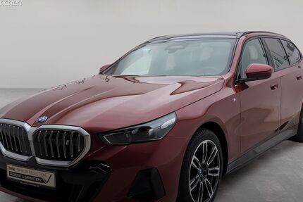 BMW i5 21.283 km 65.601 &euro; München 80939