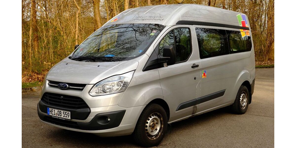 Ford Transit Custom 159.000 km 9.900 &euro; München 81735