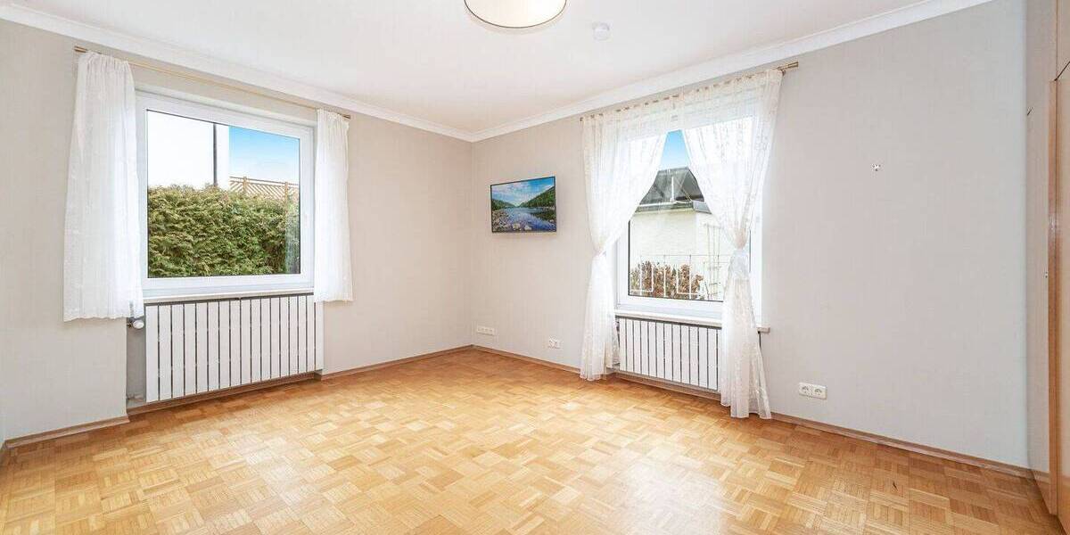 Mehrfamilienhaus, Wohnhaus München Trudering-Riem - 6 Zimmer, 223 m&sup2;, 898.000&euro; | Angebot:25666556