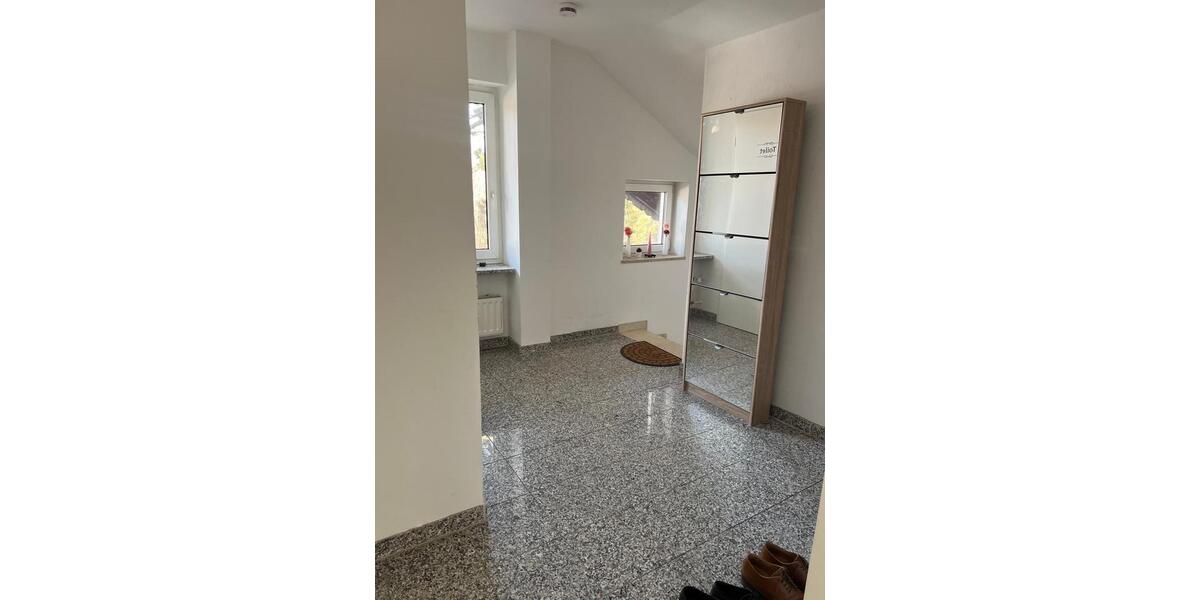 Etagenwohnung München Aubing-Lochhausen-Langwied - 5 Zimmer, 12 m&sup2;, 605&euro; | Angebot:26065766