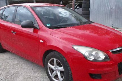 Hyundai i30 245.000 km 799 &euro; Neuried bei München 82061