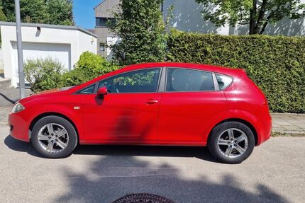 Seat Leon 172.829 km 2.500 &euro; München 80805