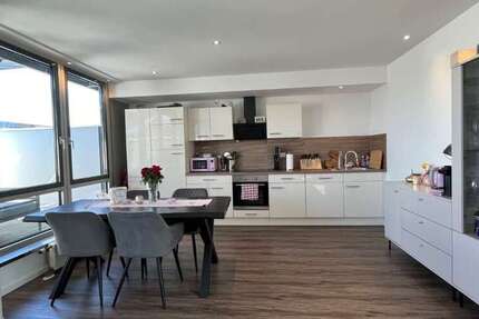 Wohnung zum Mieten in Vierkirchen 1.299 € 93 m²