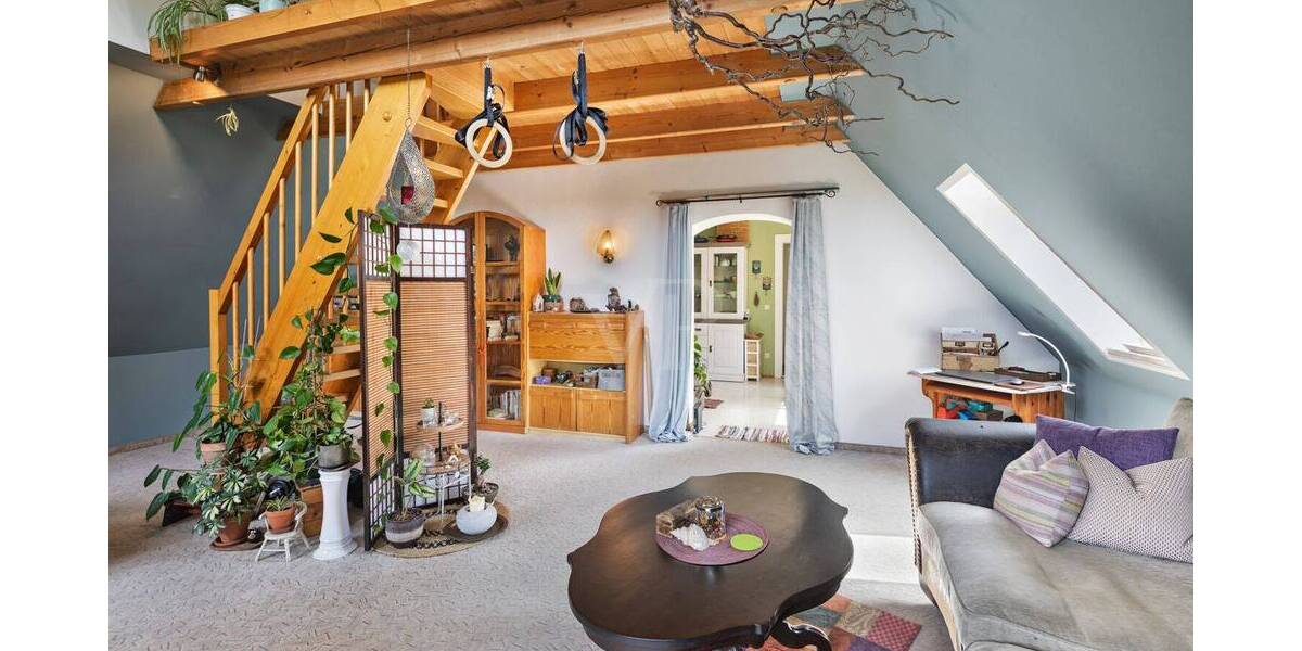 Einfamilienhaus München / Aubing Aubing-Lochhausen-Langwied - 8 Zimmer, 196 m&sup2;, 1.090.000&euro; | Angebot:26908661