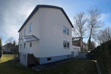 Haus Gröbenzell - 4 Zimmer, 130 m&sup2;, 1.300.000&euro; | Angebot:25765923