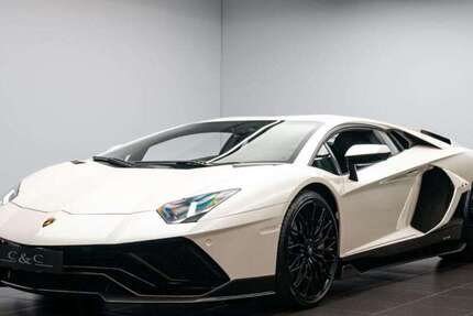 Lamborghini Aventador 6.600 km 598.000 &euro; Putzbrunn 85640