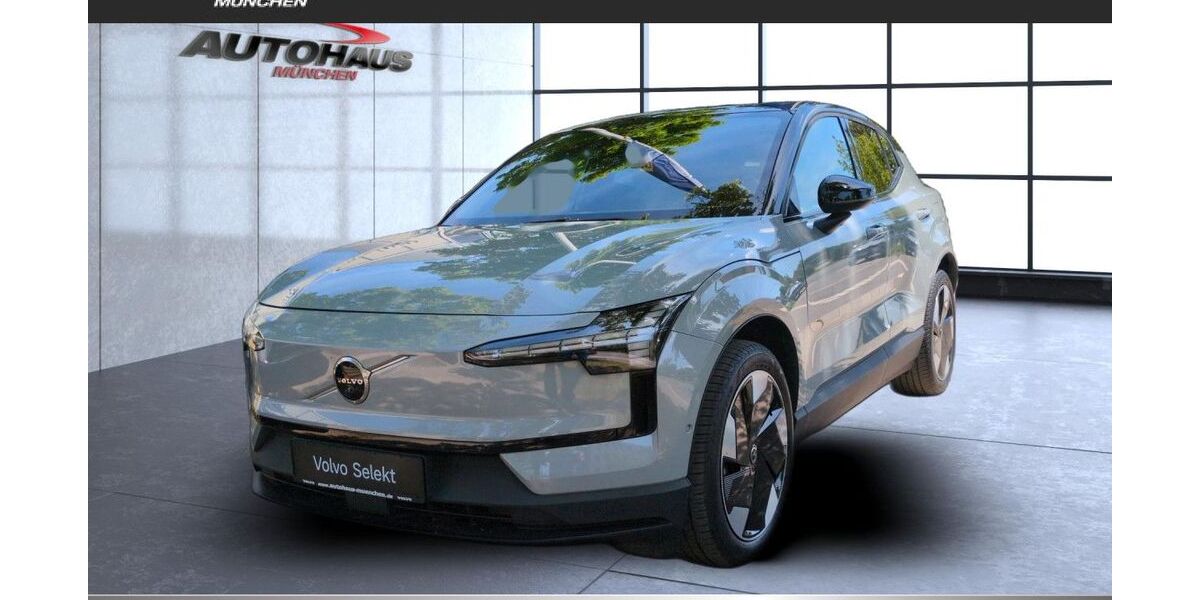 Volvo Andere 4.000 km 48.990 &euro; München 81825