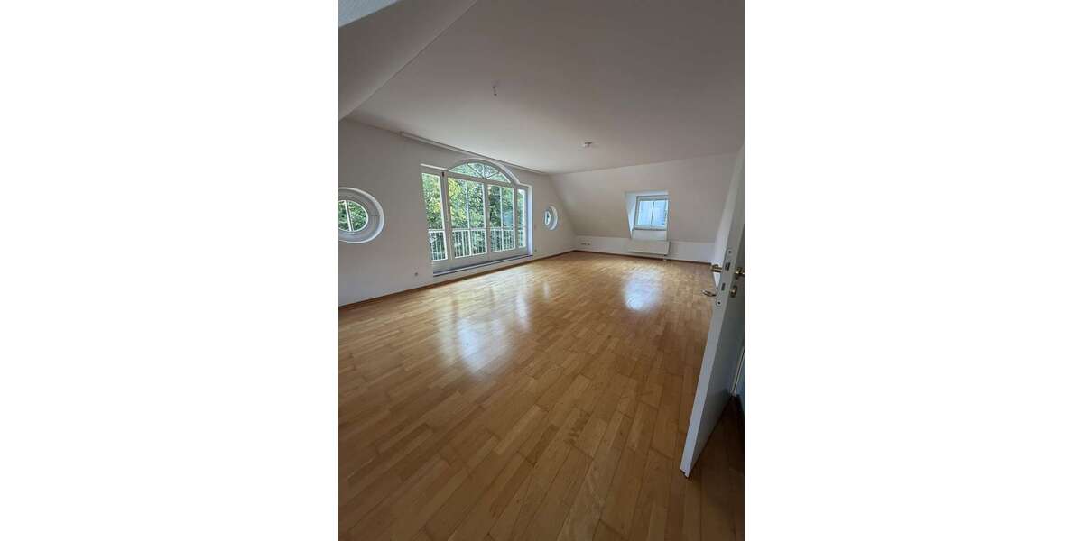 Etagenwohnung München Nymphenburg - 4 Zimmer, 128 m&sup2;, 2.592&euro; | Angebot:27336699