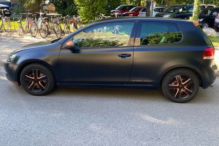 VW Golf 197.500 km 3.999 &euro; München 81543
