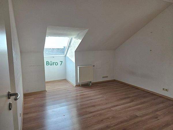 Gewerbeobjekt Olching - 7 Zimmer, 168 m&sup2;, 353.000&euro; | Angebot:25780132