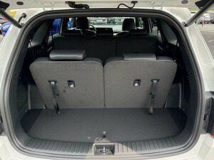 Kia SORENTO PE 1.6T PHEV AWD PLAT 7S NAP PR 2.000 km 58.990 € Höhenkirchen-Siegertsbrun 85635