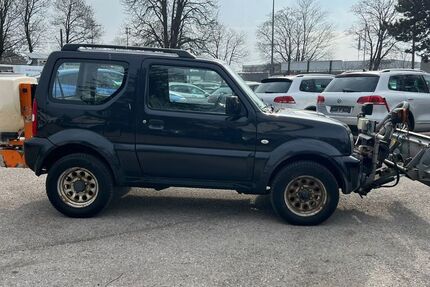 Suzuki Jimny 83.000 km 16.900 &euro; München 81243