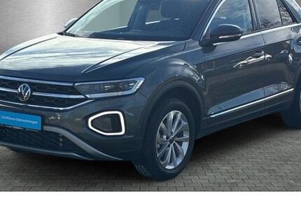 VW T-Roc 4.943 km 29.490 &euro; Fürstenfeldbruck 82256