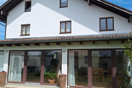 Haus Berg - 10 Zimmer, 340 m&sup2;, 1.350.000&euro; | Angebot:26859217