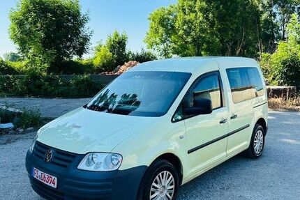 VW Caddy