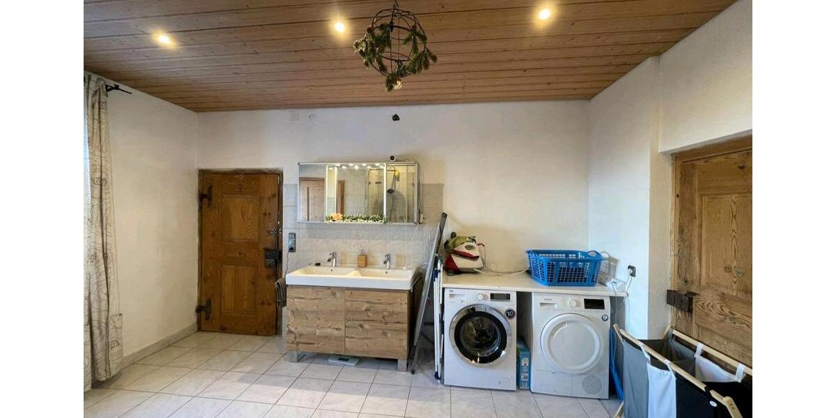 Etagenwohnung Vaterstetten Baldham - 5 Zimmer, 150 m&sup2;, 700&euro; | Angebot:26329456