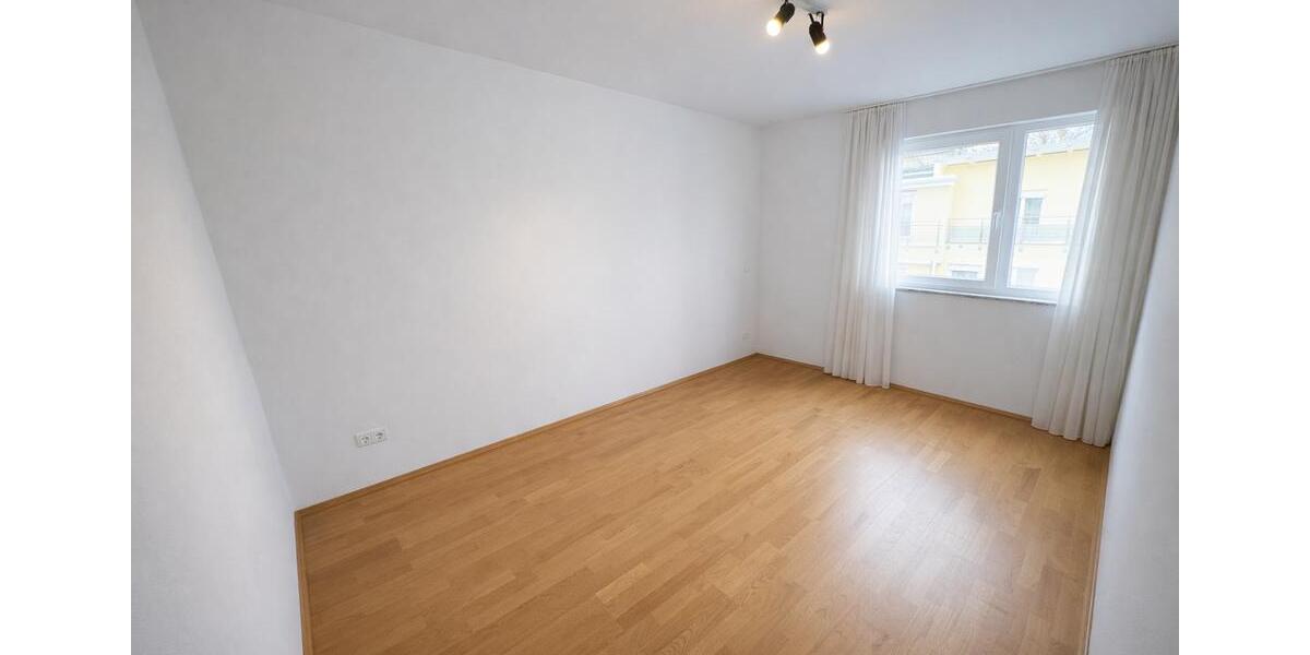 Etagenwohnung Dachau - 3 Zimmer, 110 m&sup2;, 1.840&euro; | Angebot:26012871
