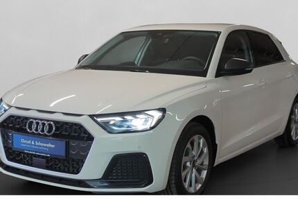 Audi A1 3.950 km 26.986 &euro; München 81476