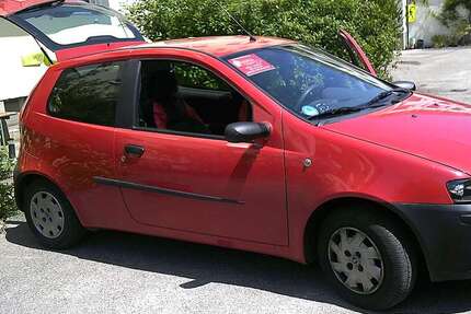 Fiat Punto 22.300 km 3.300 € München 81673