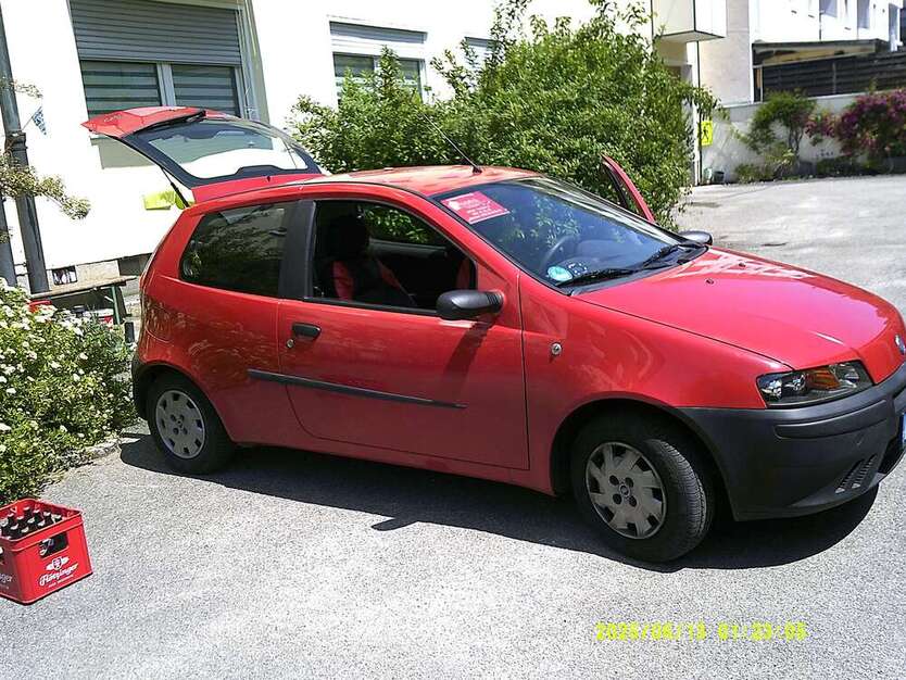 Fiat Punto 22.300 km 3.300 € München 81673