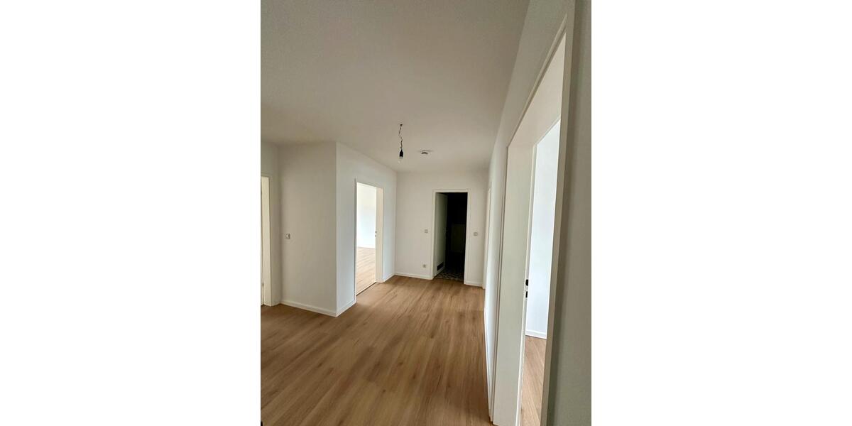 Etagenwohnung Fürstenfeldbruck - 3 Zimmer, 82 m&sup2;, 1.700&euro; | Angebot:25303484
