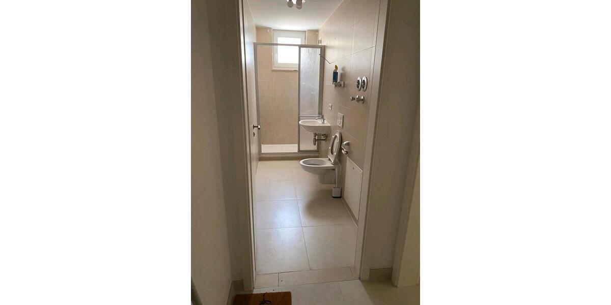 Etagenwohnung Dachau - 4 Zimmer, 100 m&sup2;, 1.300&euro; | Angebot:26398620