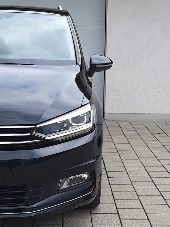 VW Touran 159.803 km 19.999 € Kirchheim bei München 85551
