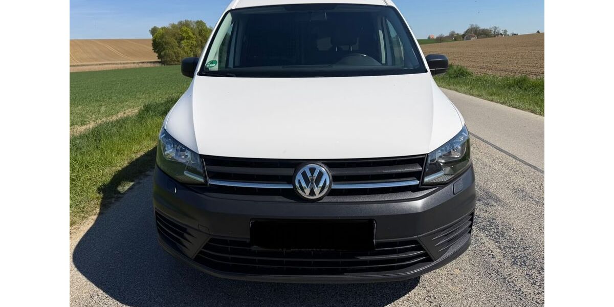 VW Caddy Maxi 119.300 km 12.600 &euro; Dachau 85221