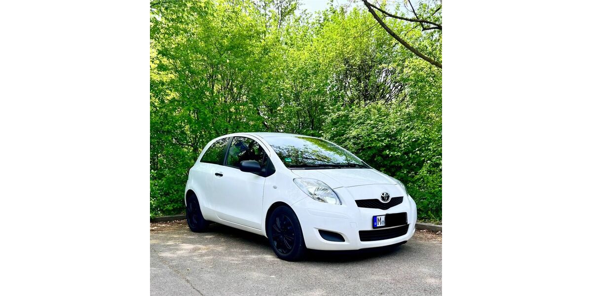 Toyota Yaris 91.600 km 4.199 &euro; München 81927