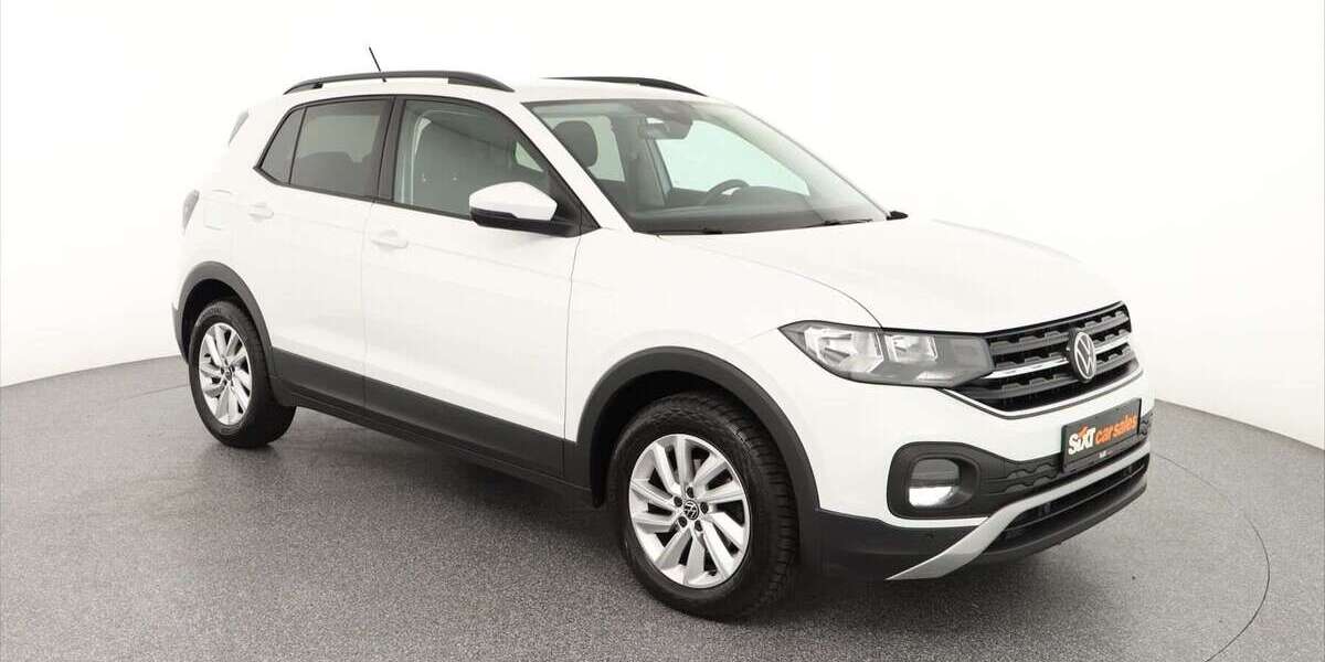 VW T-Cross 81.968 km 15.330 &euro; Garching 85748