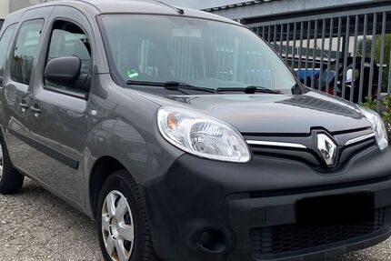 Renault Kangoo 69.000 km 8.999 € München 80807