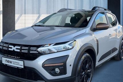 Dacia Sandero 17.890 km 16.490 &euro; München 81827