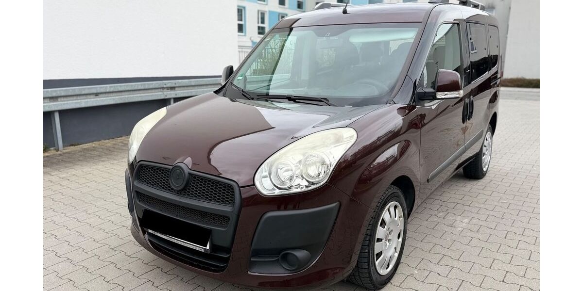 Fiat Doblo 150.000 km 3.990 &euro; München 81829