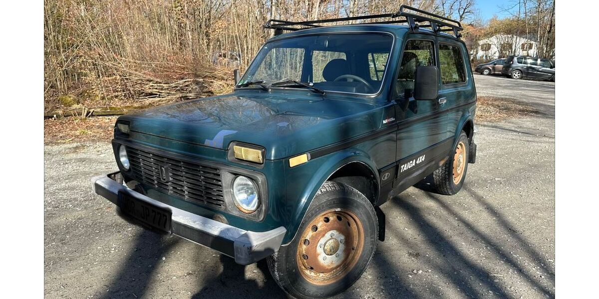 Lada Niva 62.032 km 4.500 &euro; Wolfratshausen 82515