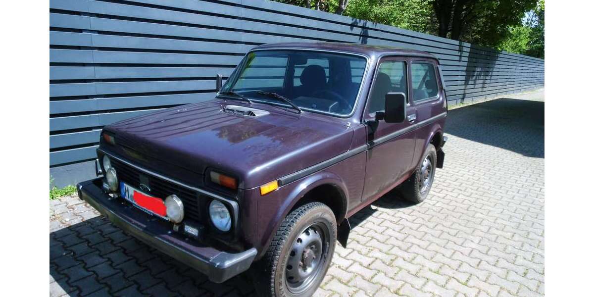 Lada Niva 117.000 km 4.300 &euro; München 80995