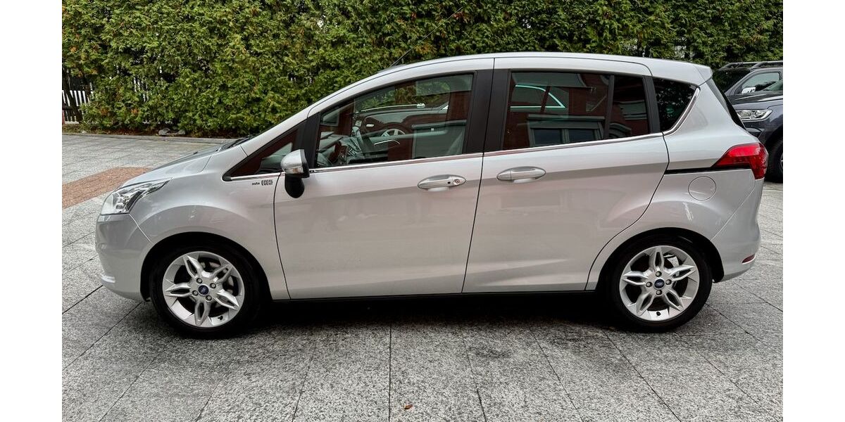 Ford B-Max 137.000 km 4.980 € München 81827