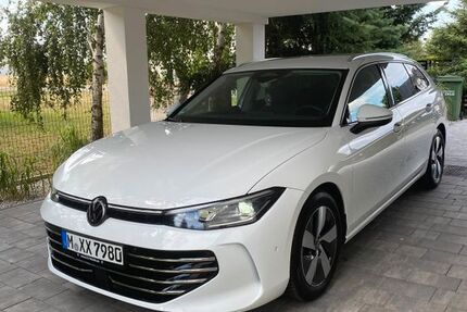 VW Passat 58.000 km 32.900 &euro; Haar 85540